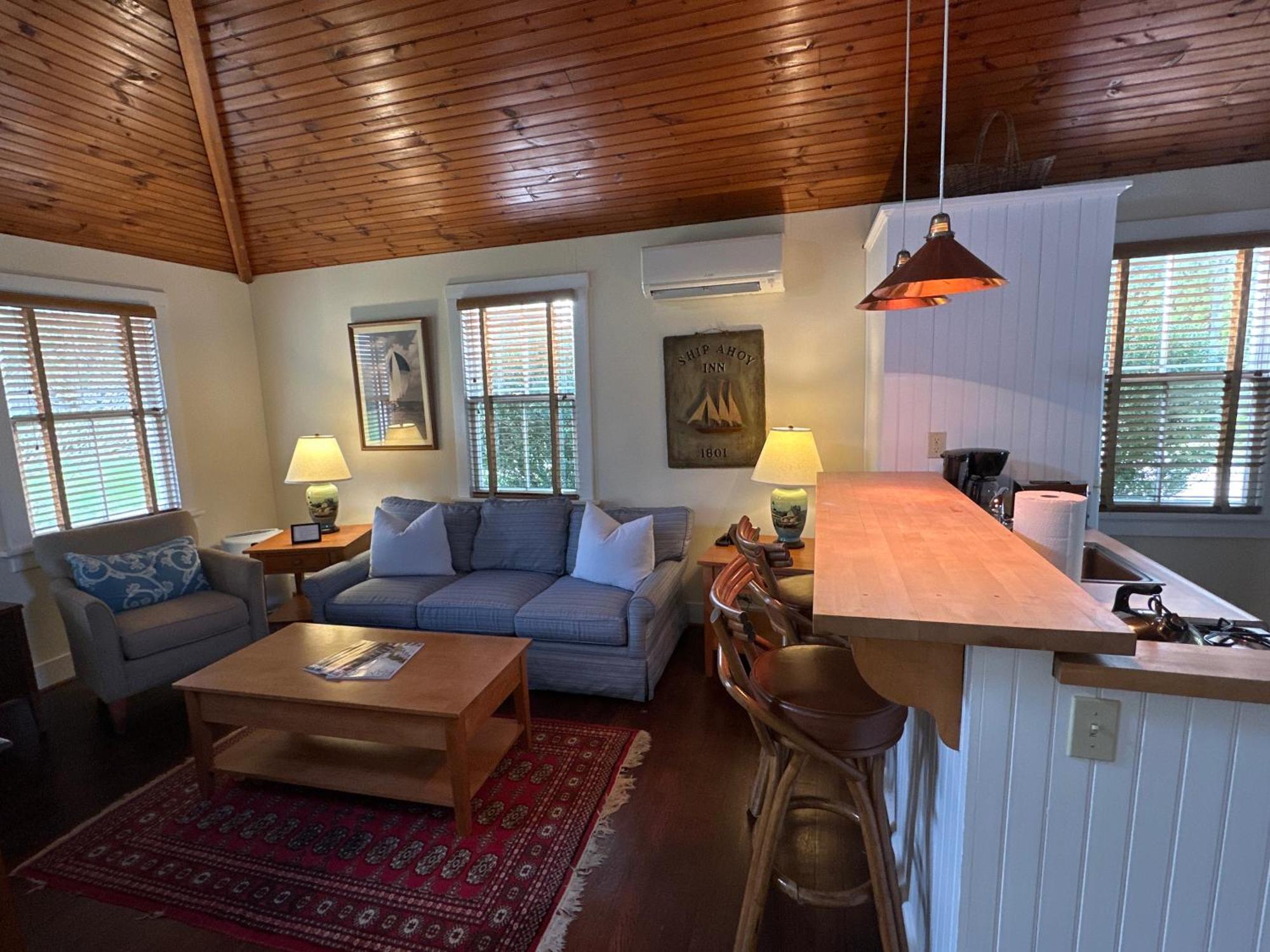 The 1708 House Bed and Breakfast Southampton Exteriör bild