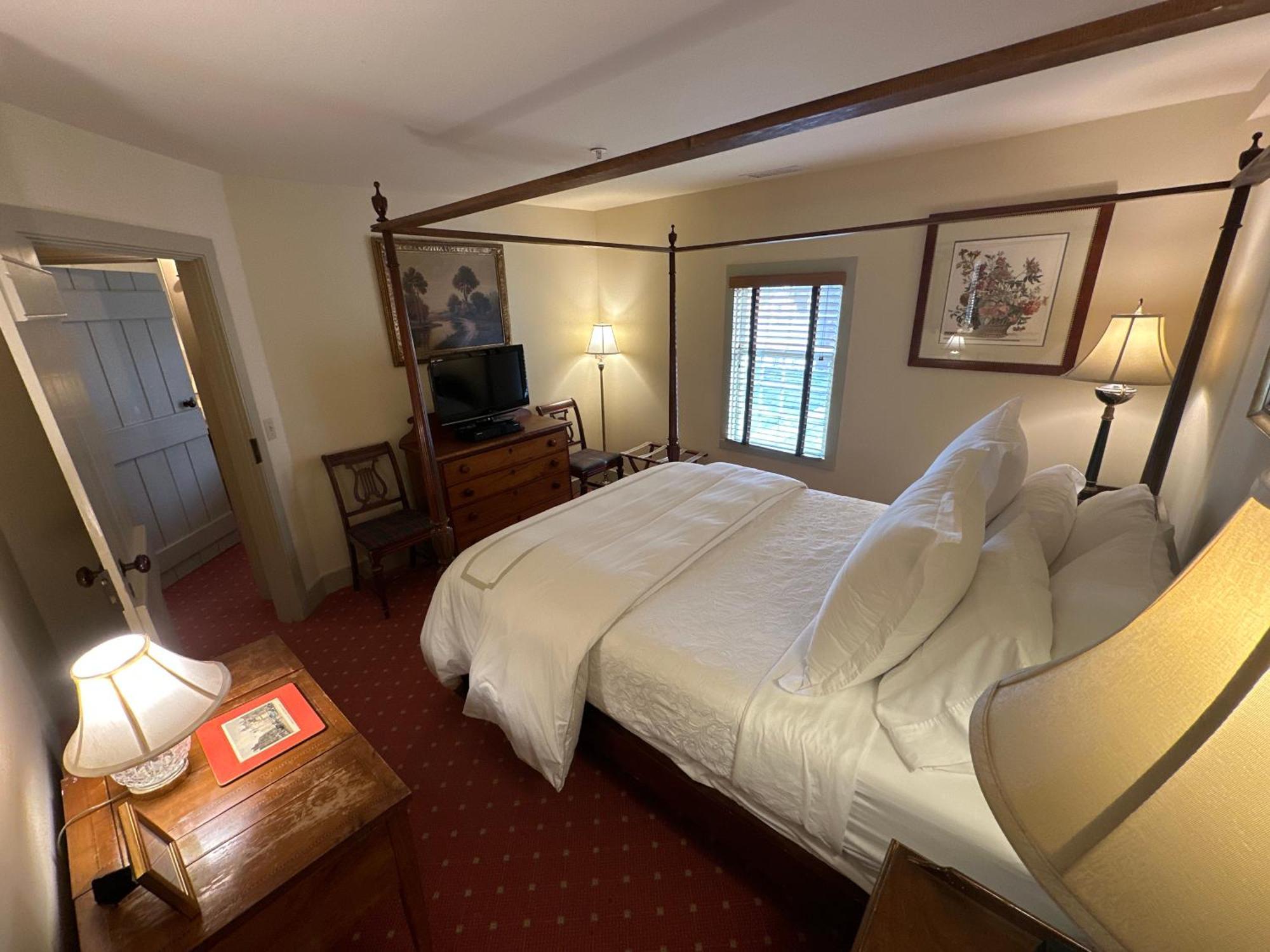 The 1708 House Bed and Breakfast Southampton Exteriör bild